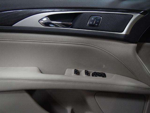 2017 Lincoln MKZ AWD Reserve 4dr Sedan